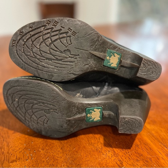 El Naturalista Black Leather Floral Embroidered Heeled Ankle Boots ER‎ 37 US 6 - Picture 8 of 11